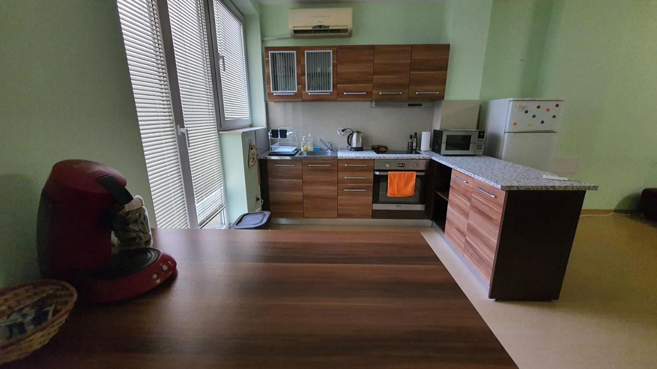 Minimalistic 1Br Flat With A Parking Spot Apartment Varna Exterior foto